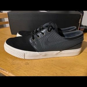 Nike sb janowski mens